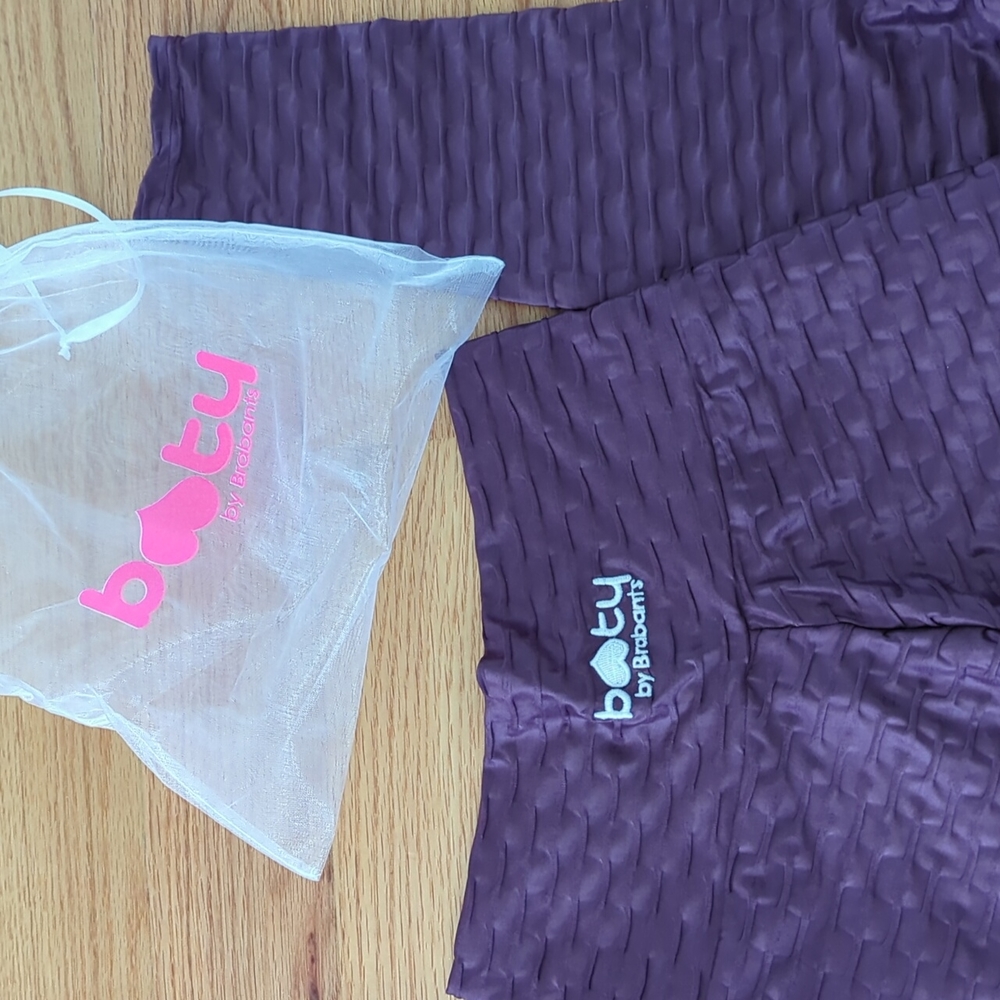 NEW Booty By Brabants leggings one size chrome acai